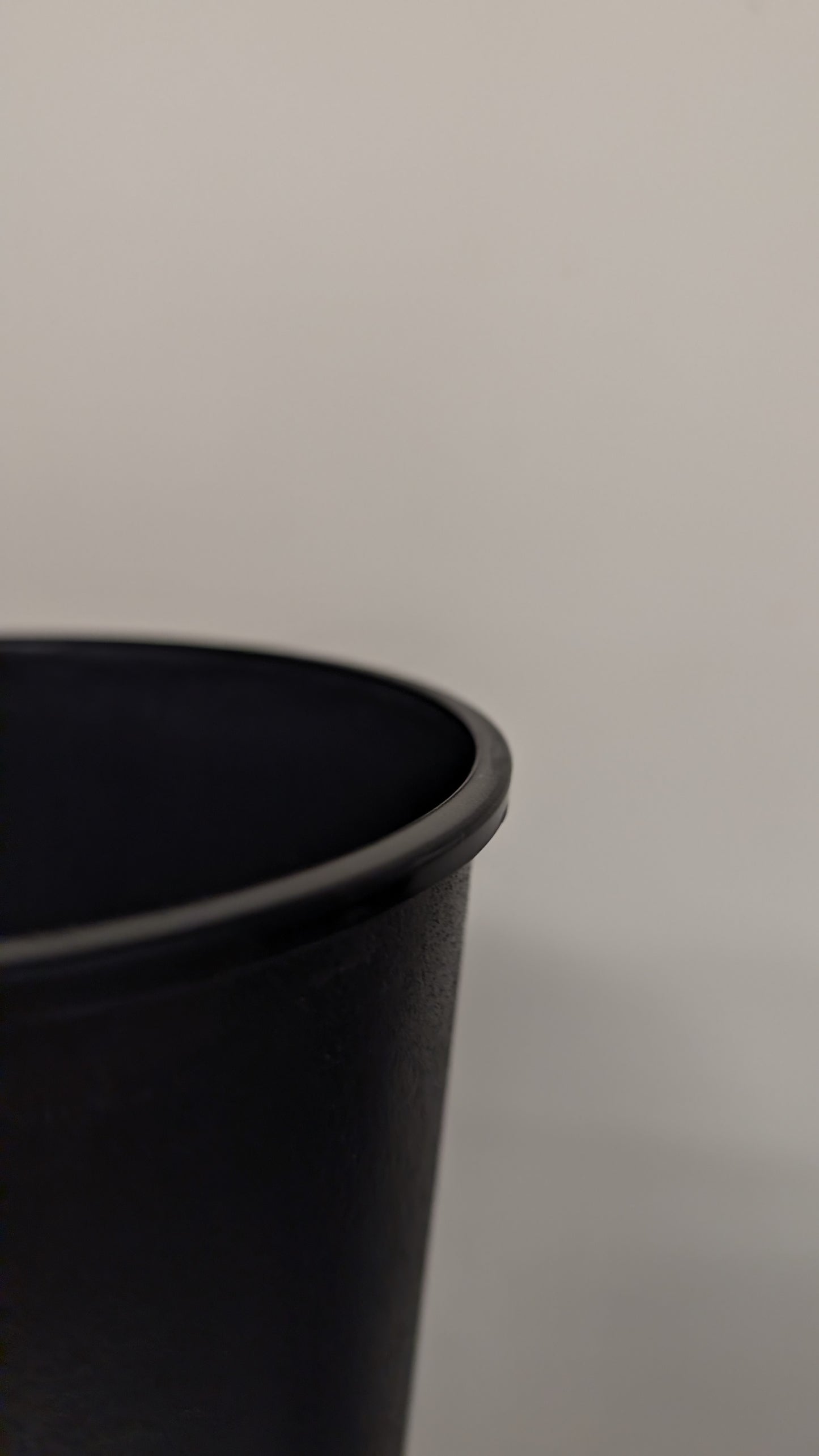 Plant pot L - Black